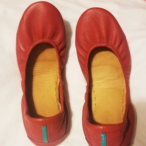Tieks - Cardinal Red Size 9